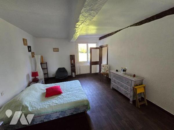 Maison à Vendre à Réalcamp (76340) en Seine-Maritime (76). Cette maison, d'une surface habitabl...