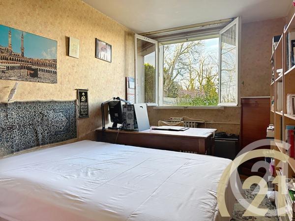 Appartement F5 à vendre  5 pièces - 79 m2 VILLEJUIF - 94