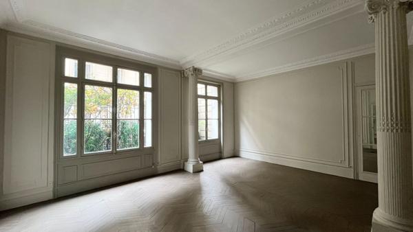 Appartement Paris 3 pièce(s) 101 m2