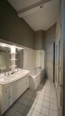 Appartement Paris 3 pièce(s) 101 m2