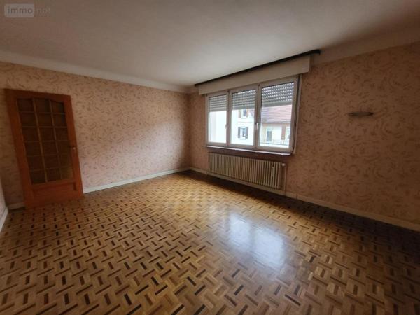 Immeuble à vendre à Audincourt dans le Doubs (25400), ref : 25054-1712