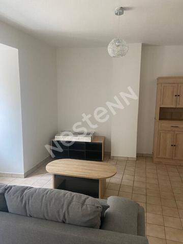 Appartement 2 pièces au rez-de-chaussée avec cave en centre ville de Tence