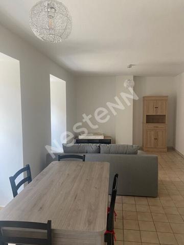 Appartement 2 pièces au rez-de-chaussée avec cave en centre ville de Tence