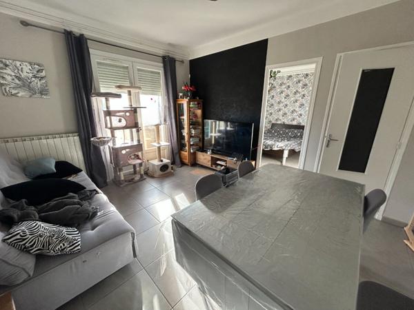 À louer - Appartement T2 non meublé d'environ 43 m² - NARBONNE