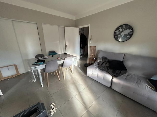 À louer - Appartement T2 non meublé d'environ 43 m² - NARBONNE