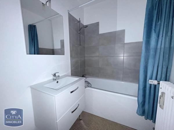 Appartement à louer 4 pièces 70.46m²