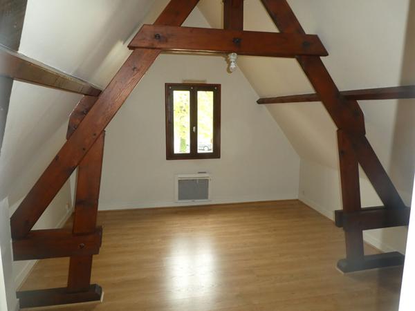 Appartement F4 CHATEAUNEUF SUR LOIRE 72 M2