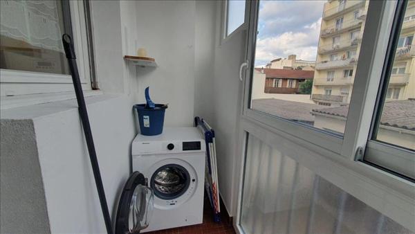 Appartement à louer 686 € CC PAU 2 p 56 m² DPE E