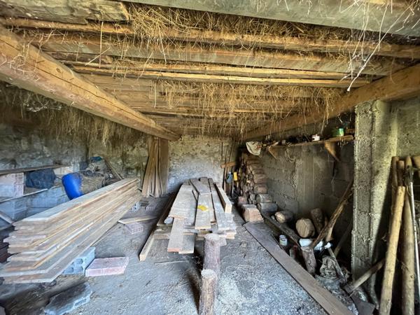 Saint-Pierre-d'Entremont (38380) Belle grange à réhabiliter en habitation - Massif de la Chartreuse - 38380