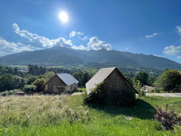 Saint-Pierre-d'Entremont (38380) Belle grange à réhabiliter en habitation - Massif de la Chartreuse - 38380