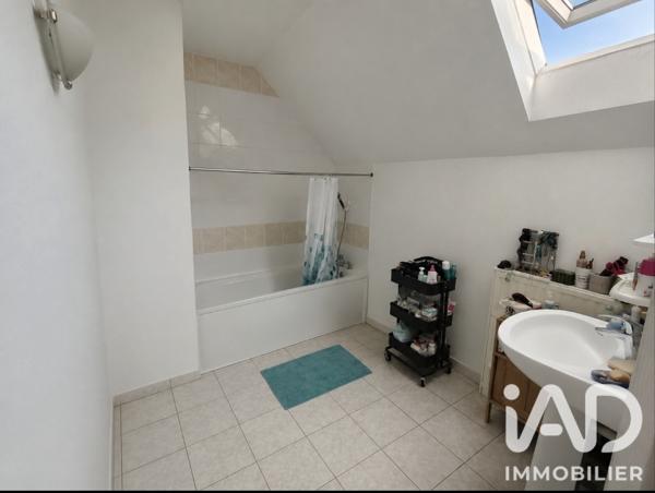 Maison à vendre 4 pièces 82 m² Amboise