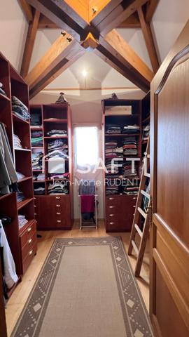 ORSAY - Propriété - 9 PP 5 chbres - 267m2 - 1800m2