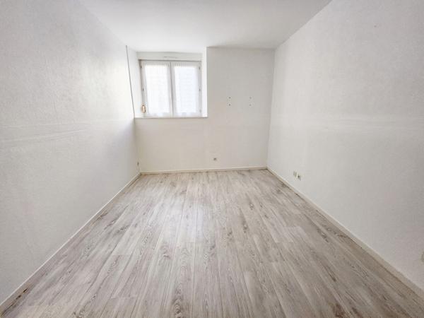 Appartement RDC T2 Ecommoy
