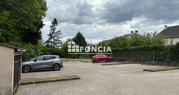 Location Studio 31.5 m² - ÉTréchy 91580