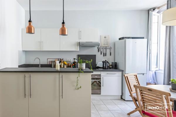 Appartement T2 de 49m² avec place de parking privative à Montbazin