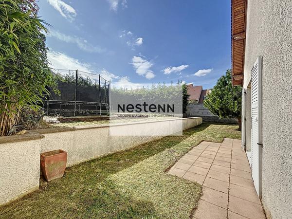 À vendre - sur la commune de Leuville sur Orge - Maison familiale à 5 minutes à pied des écoles du centre et des commerces et 15 minutes en bus de la gare RER C de Brétigny sur Orge