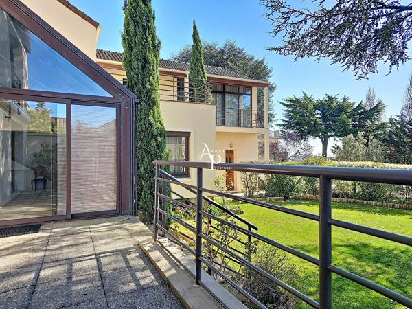 Maison à FONTENAY AUX ROSES (92260)