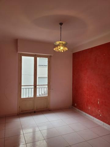 Appartement à rénover à NICE (06300)