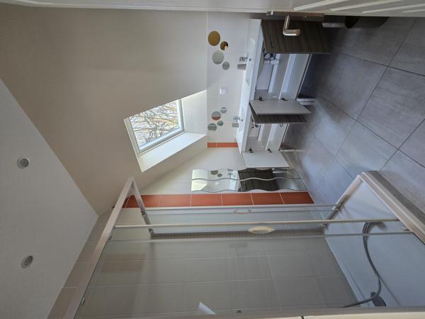 Maison 9 pièces - 246 m²