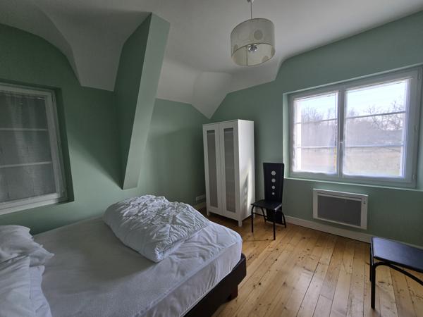 Maison 9 pièces - 246 m²