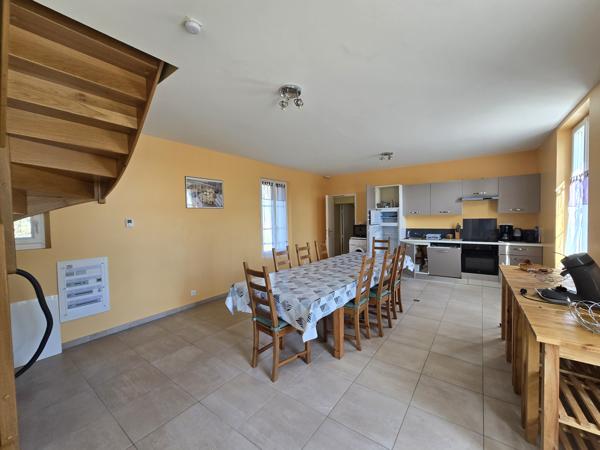 Maison 9 pièces - 246 m²