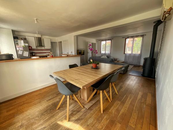 Maison familiale lumineuse sans travaux – 4/5 chambres – Terrain 807 m² – Secteur recherché