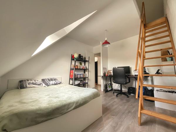 Maison familiale lumineuse sans travaux – 4/5 chambres – Terrain 807 m² – Secteur recherché