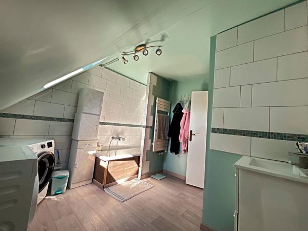 Maison familiale lumineuse sans travaux – 4/5 chambres – Terrain 807 m² – Secteur recherché