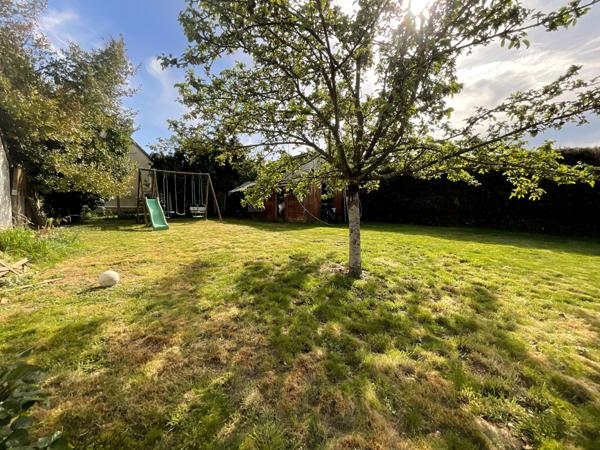 Maison familiale lumineuse sans travaux – 4/5 chambres – Terrain 807 m² – Secteur recherché