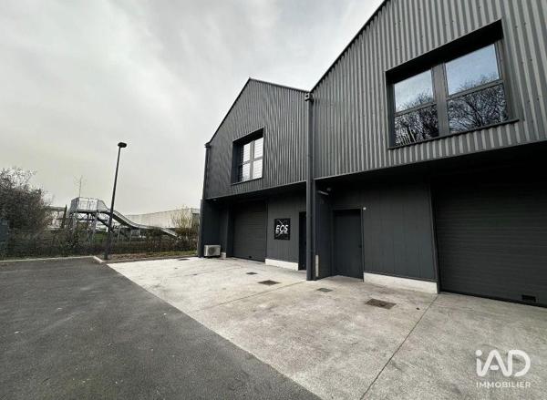 Location local d’activité 135 m² Brie-Comte-Robert