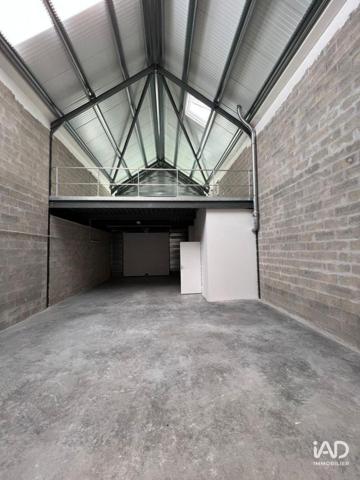 Location local d’activité 135 m² Brie-Comte-Robert
