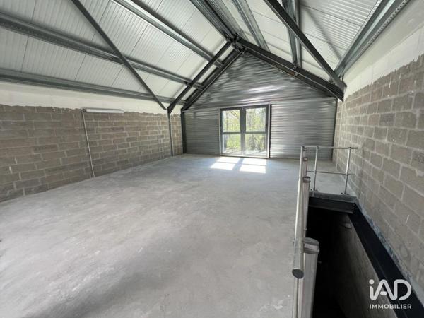 Location local d’activité 135 m² Brie-Comte-Robert