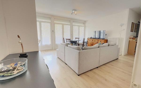 Appartement à vendre    4 pièces • 75 m2 Chenôve