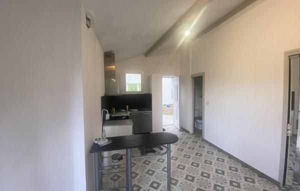 Maison - Magnifique demeure atypique dans grande propriété