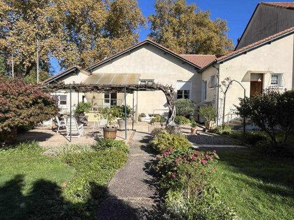 Maison à vendre |  Lalinde |  4 pièces | 112 m²