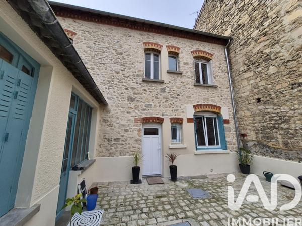 Immeuble à vendre 200 m² Fismes
