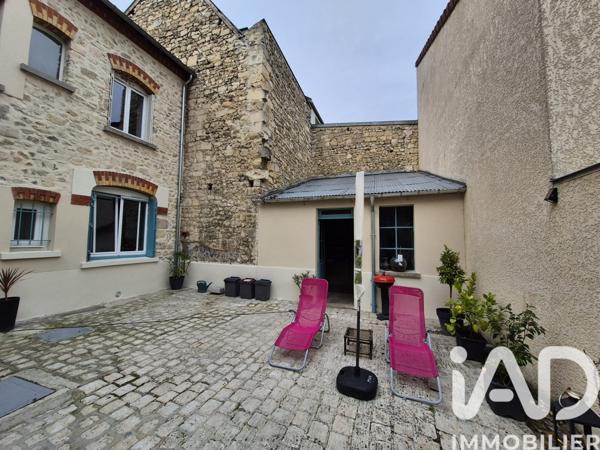 Immeuble à vendre 200 m² Fismes
