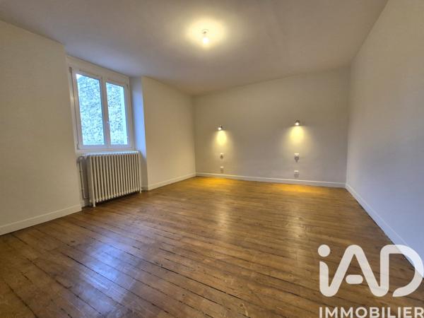 Immeuble à vendre 200 m² Fismes