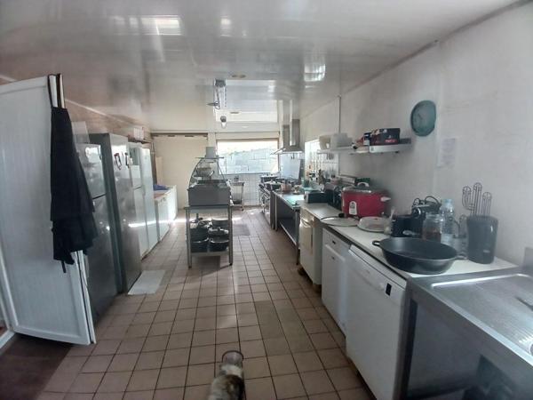 Ensemble immobilier de 269 m² sur 800 m² de terrain à Dos d'Âne 97429;