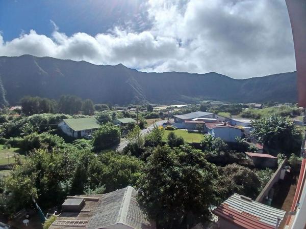 Ensemble immobilier de 269 m² sur 800 m² de terrain à Dos d'Âne 97429;