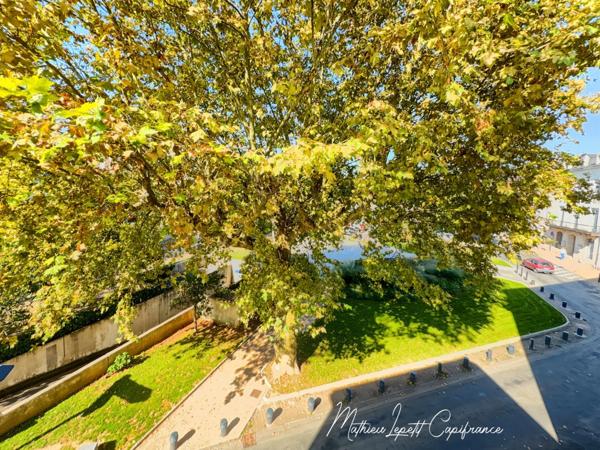 Appartement à vendre 4 pièces PERIGUEUX (24) 69 M² CENTRE-VILLE pas de travaux, vue dégagée, charme de l’ancien.