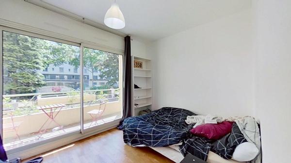 93 rue Marius Berliet-Lyon-69008 – Chambre 1 – T5 Meublé – 495 €CC