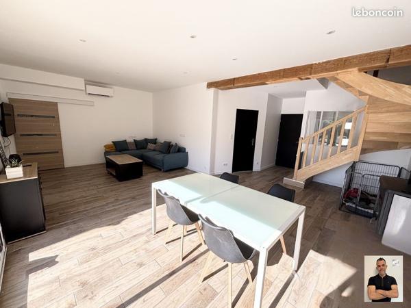 Maison  4 pièce(s) 141 m2