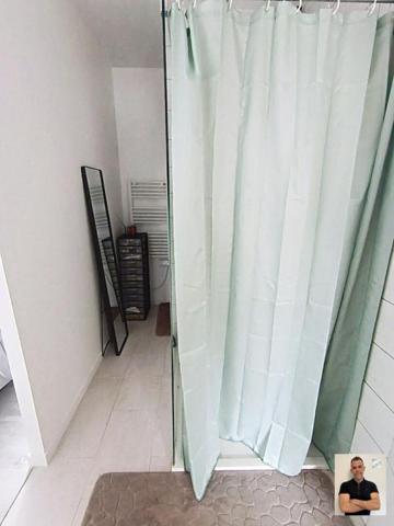Maison  4 pièce(s) 141 m2