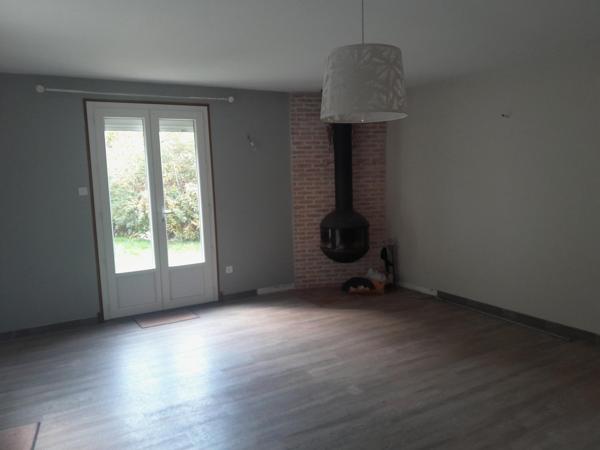 MAISON BATI DE QUALITE AVEC 4 CHAMBRES 2 GARAGES