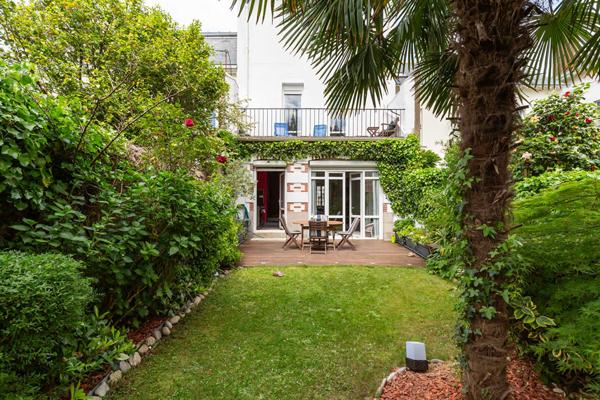 A VENDRE HOTEL PARTICULIER NANTES/CANCLAUX