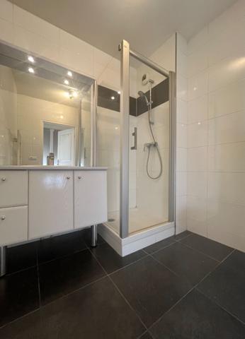 Appartement Levallois Perret 1 pièce(s) 31.77 m2