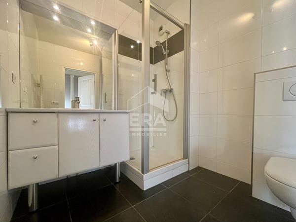 Appartement Levallois Perret 1 pièce(s) 31.77 m2