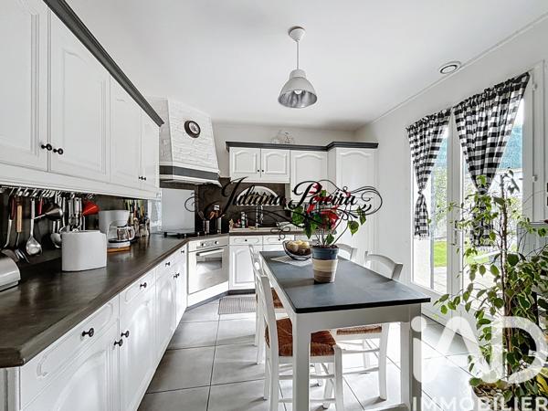 Maison à vendre 5 pièces 130 m² Mantes-la-Ville