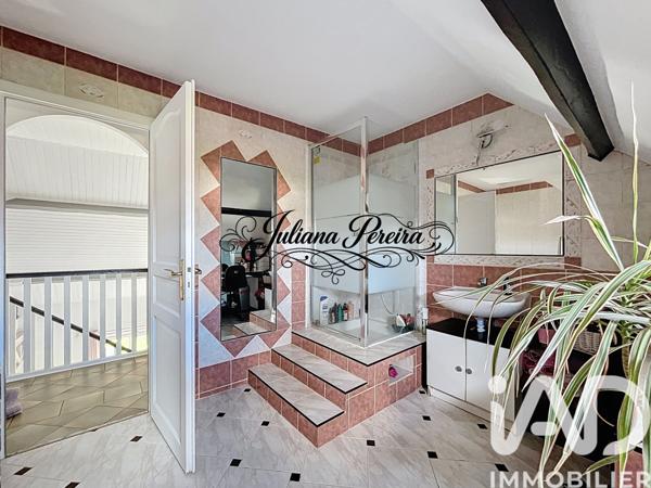 Maison à vendre 5 pièces 130 m² Mantes-la-Ville